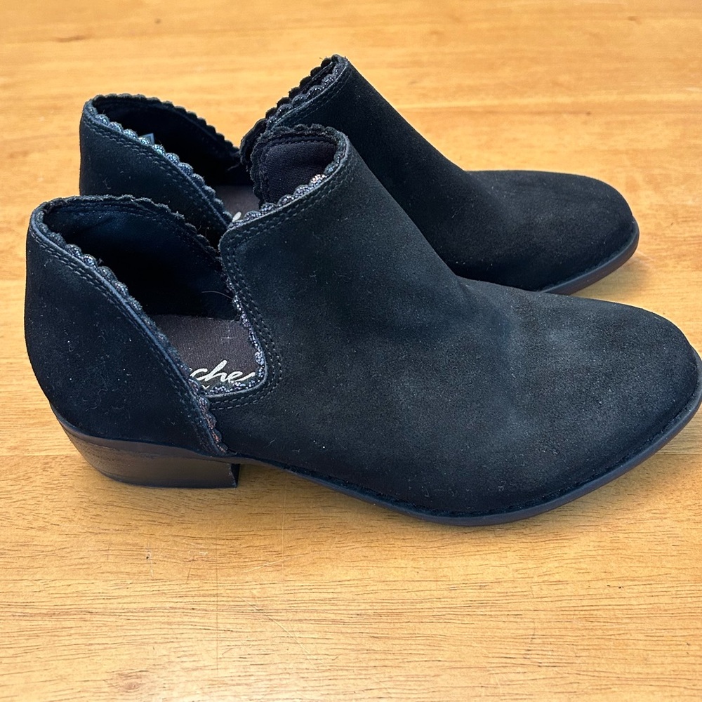 Skechers Ankle Booties